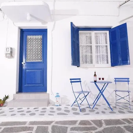 Old Town Traditional House *