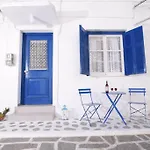 Old Town Traditional House *