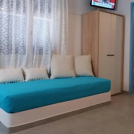 Old Town Traditional House شقة باروس